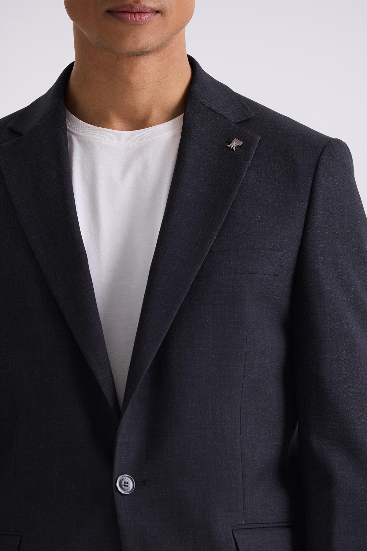 Siyah Slim Fit Mono Yaka Tek Düğme Spor Takım ElbiseSlim Fit Takım ElbiseJakamen