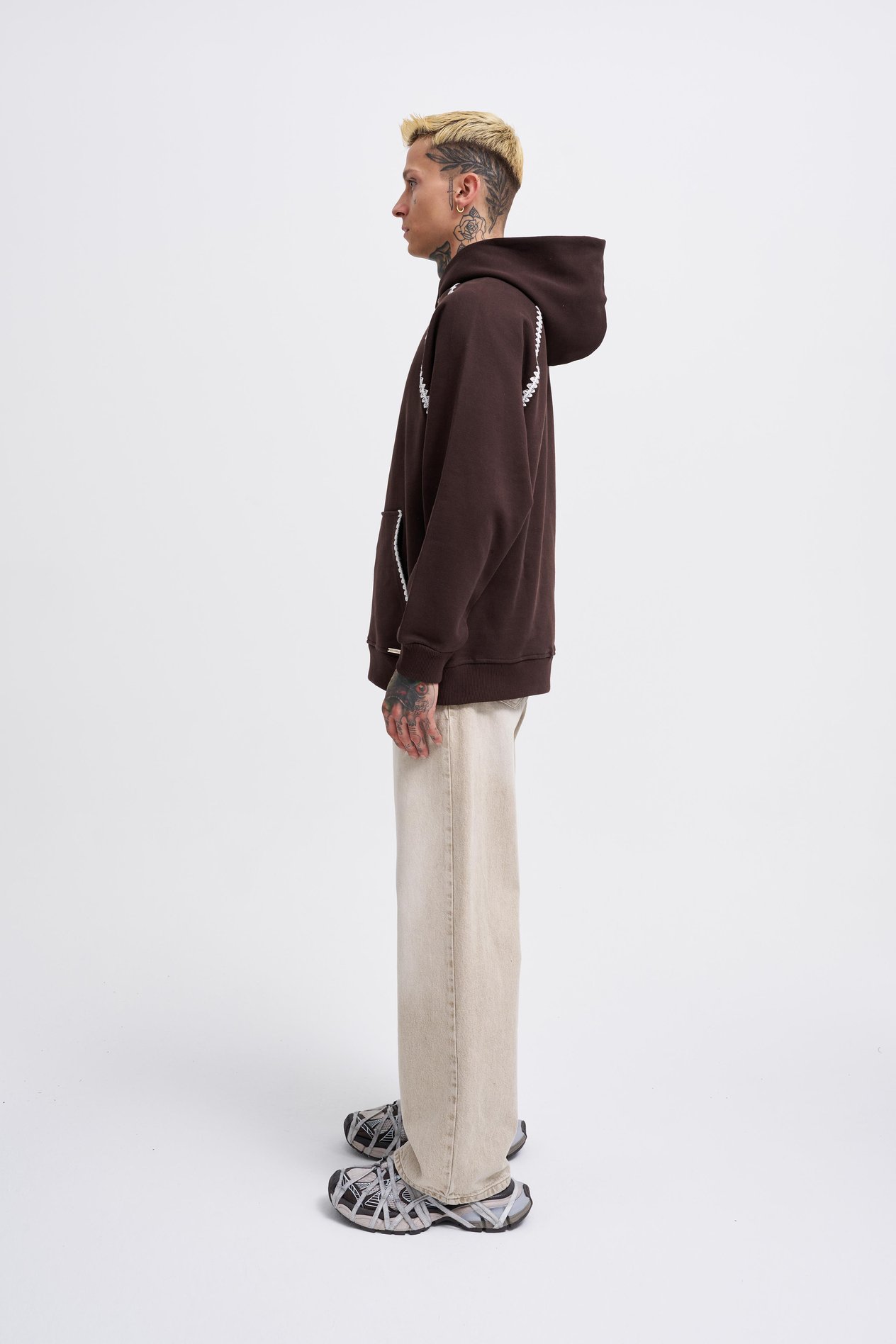 Erkek Crochet Embroidered Hoodie OAK COFFE