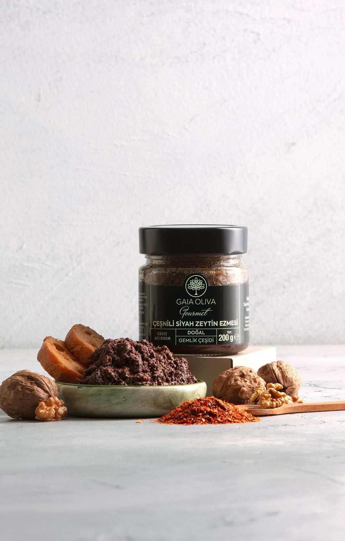 Çeşnili Siyah Zeytin Ezmesi, 200 gr