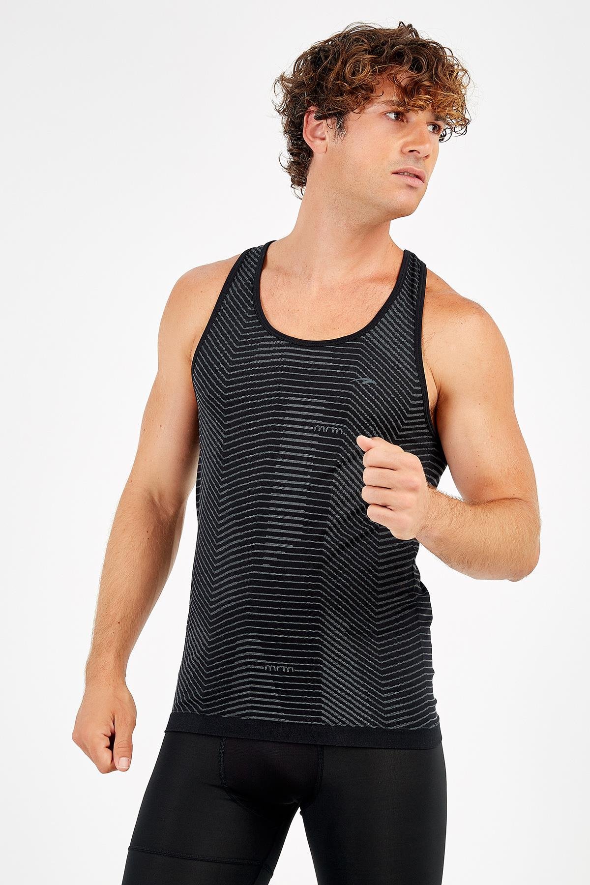 Maraton Active SlimFit Erkek Atlet Yaka  Kolsuz Training Atlet 824009