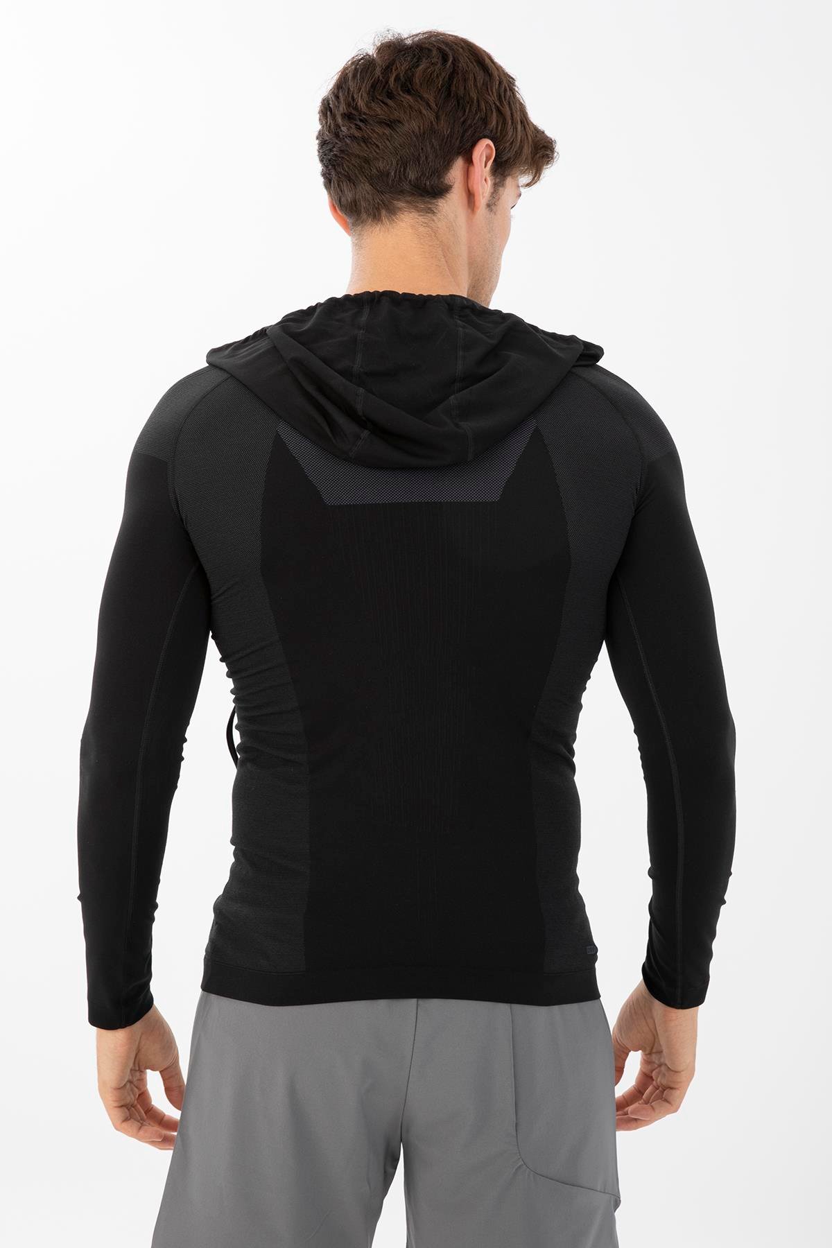 Maraton Active SlimFit Erkek Kapşonlu  Uzun Kol Koşu Sweatshirt 826029