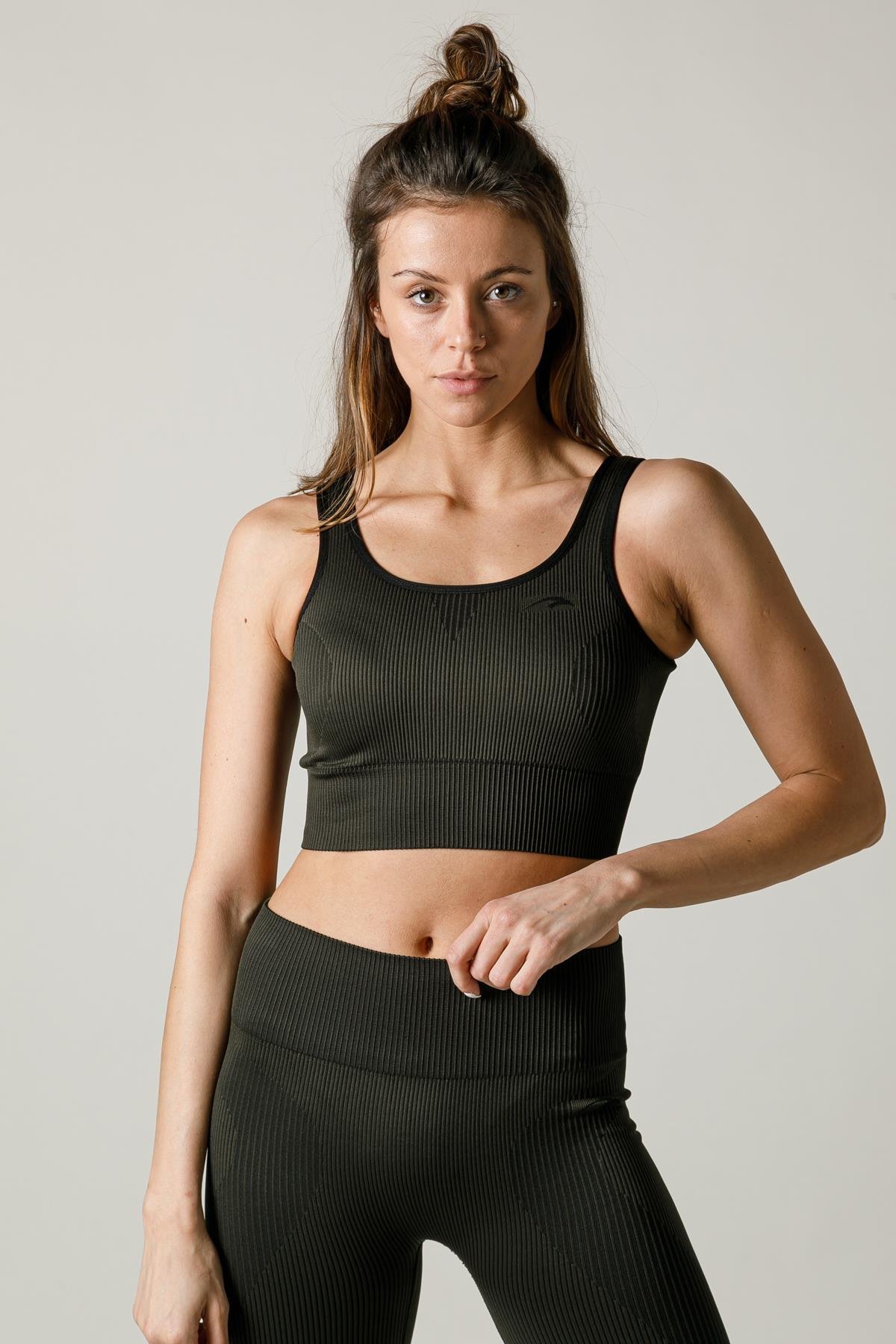 Maraton Active SlimFit Kadın Bisiklet Yaka  Kolsuz Spor Bra 813055