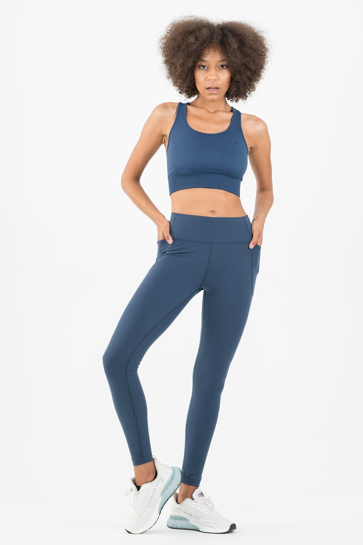 Maraton Active SlimFit Kadın Bisiklet Yaka  Kolsuz Fitness Bra 813047
