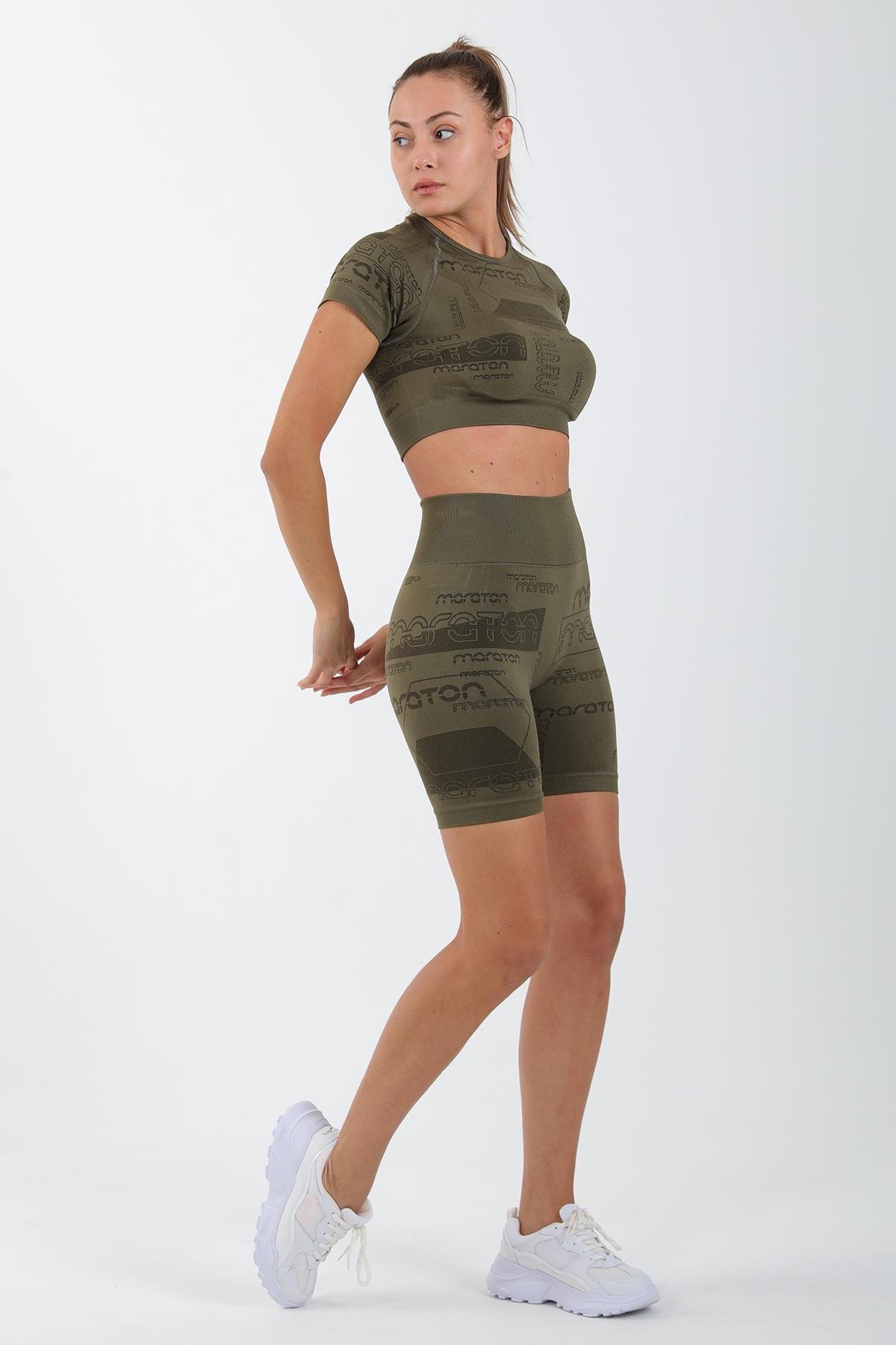 Maraton Active SlimFit Kadın Bisiklet Yaka  Kısa Kol Koşu Crop Top 811037