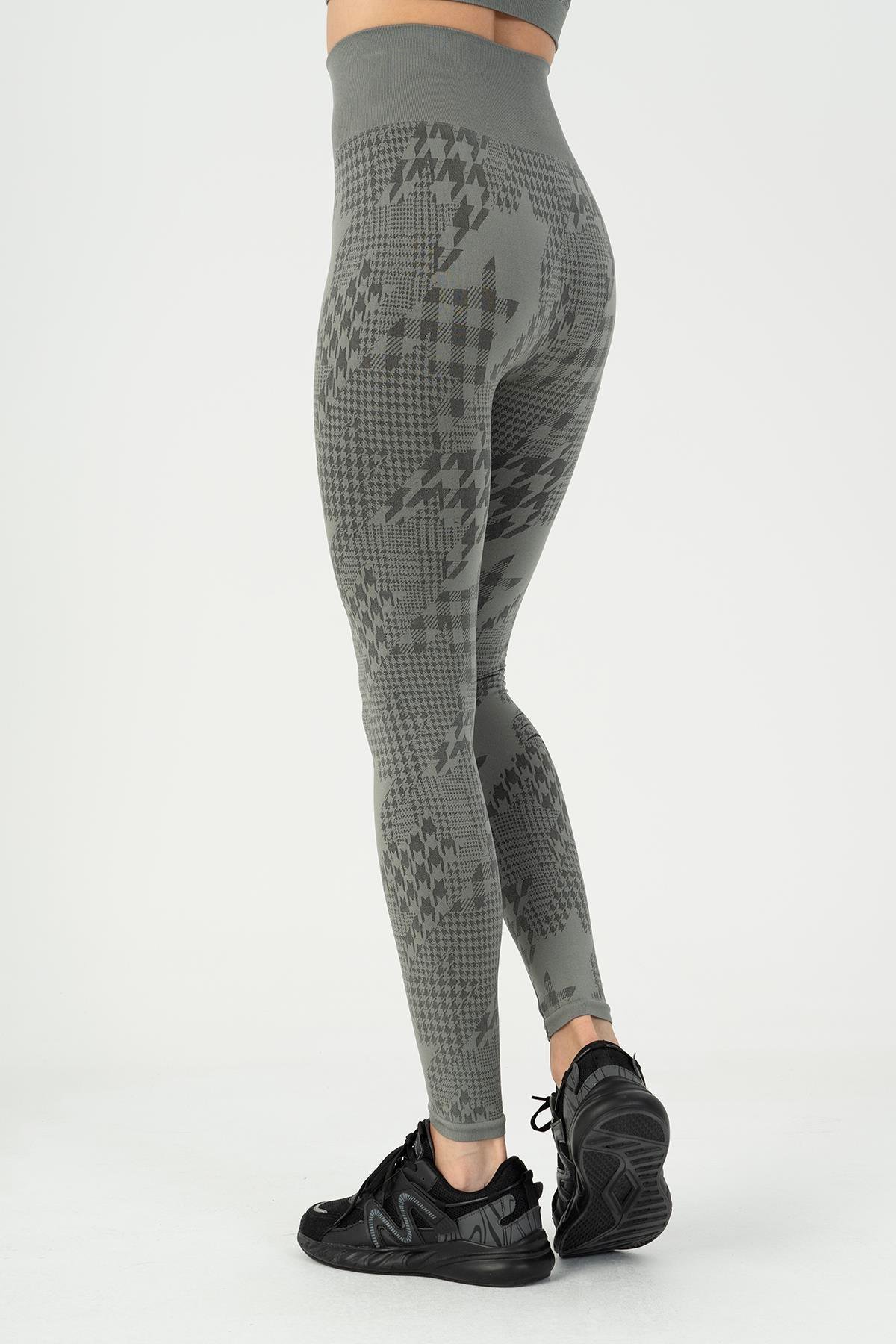 Maraton Active SlimFit Kadın  Tayt  Fitness Siyah Tayt 812101