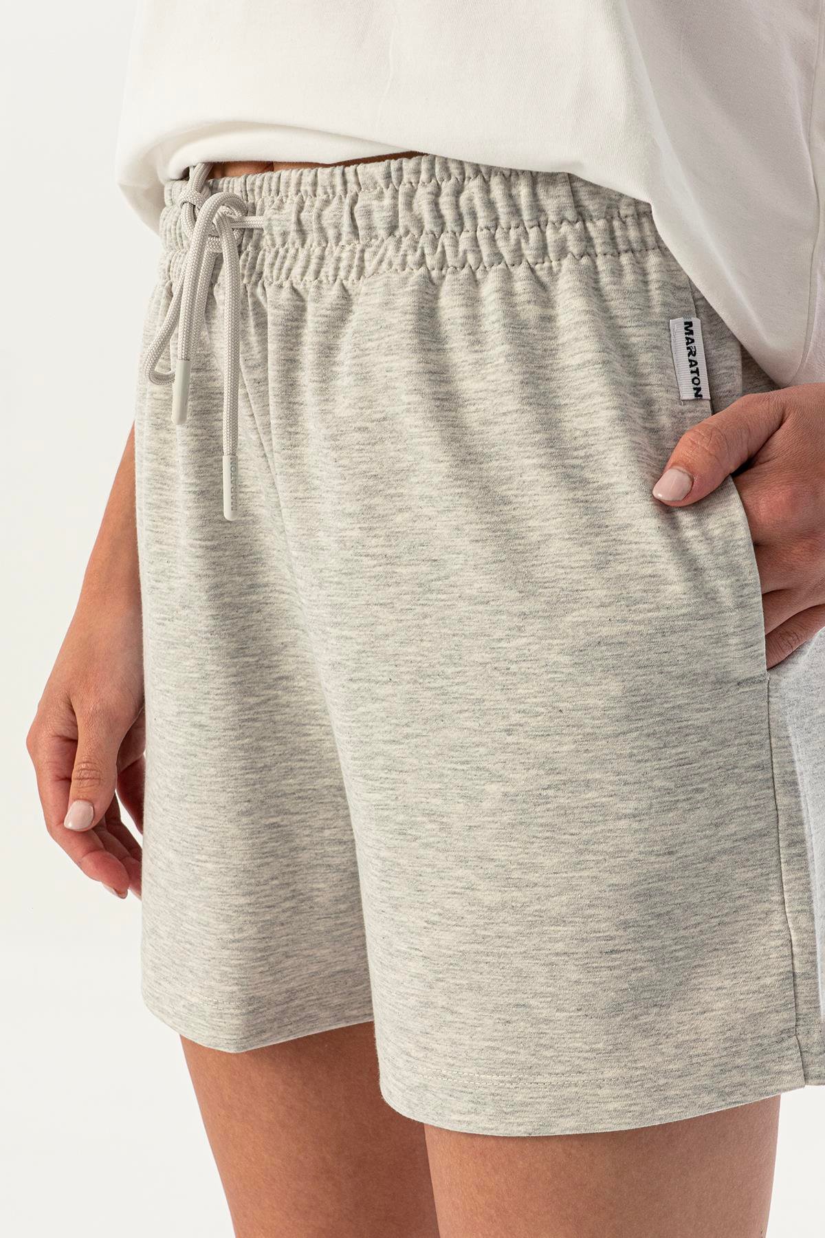 Maraton Comfort Kadın  Düz Paça  Ekru Şort 23855