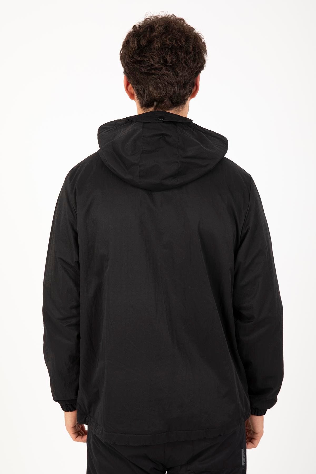 Maraton Sportswear Comfort Erkek Kapşonlu  Uzun Kol Basic Yağmurluk 21353