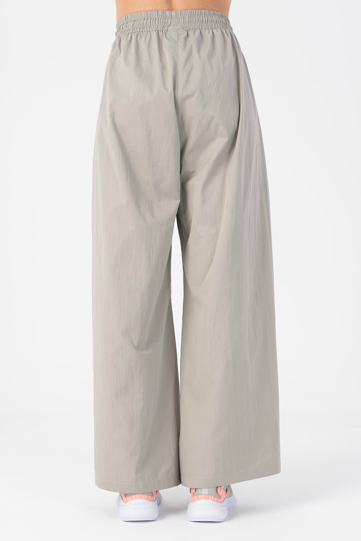 Maraton Sportswear Comfort Kadın  Bol Paça  Basic Gümüş Gri Pantolon 23004