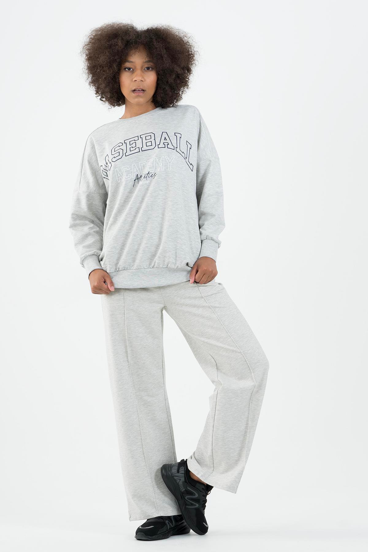 Maraton Sportswear Oversize Kadın Bisiklet Yaka  Uzun Kol Basic Sweatshirt 22185