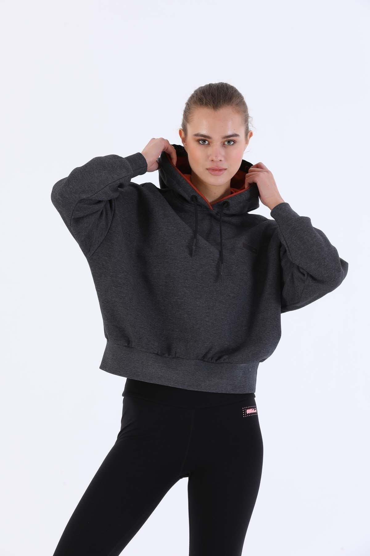 Maraton Sportswear Oversize Kadın Kapşonlu  Uzun Kol Basic Sweatshirt 20335