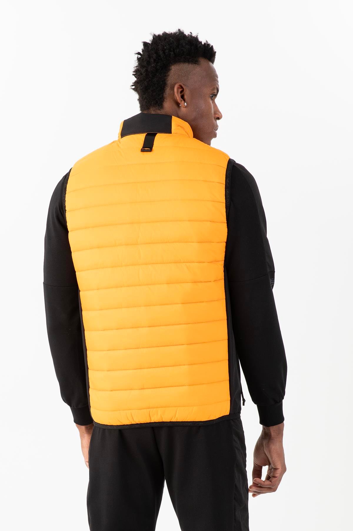 Maraton Sportswear Regular Erkek Dik Yaka  Kolsuz Basic Safran Yelek 21517