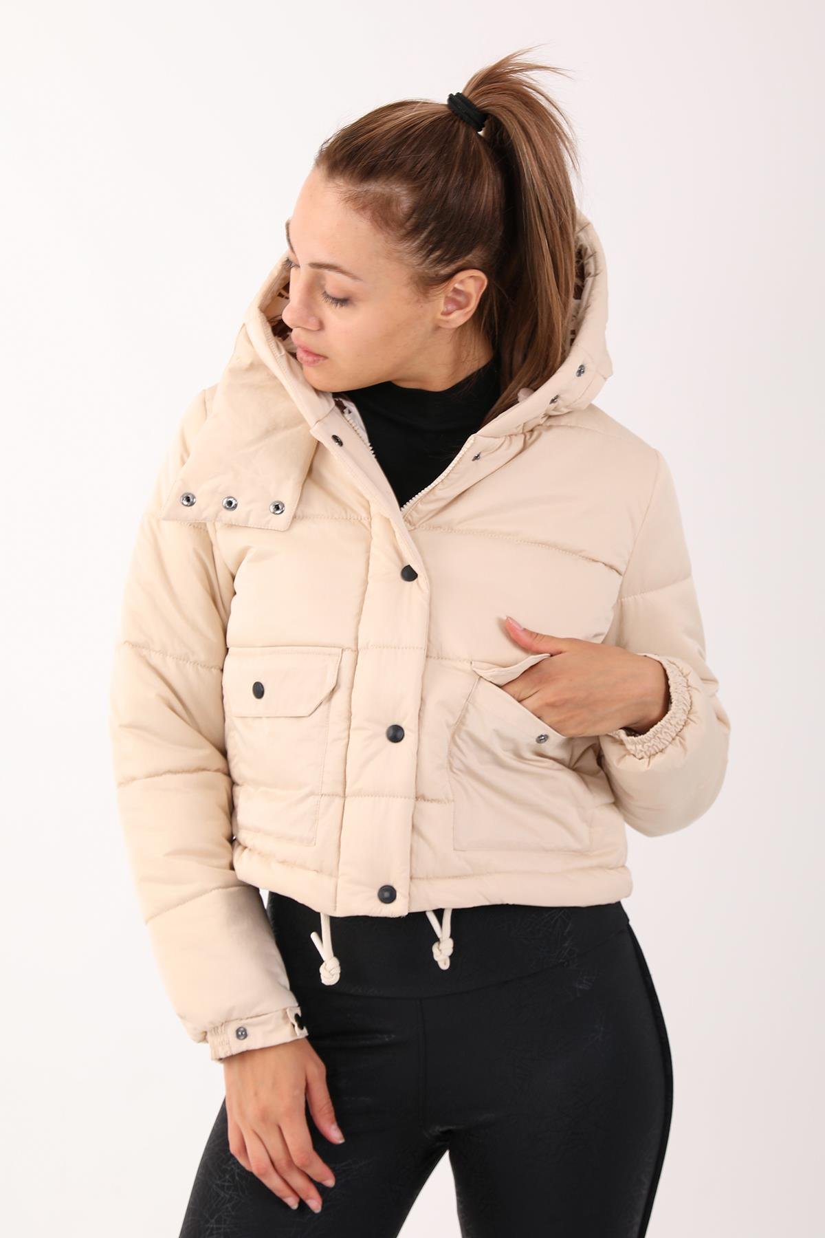 Maraton Sportswear Regular Kadın Kapşonlu  Uzun Kol Basic Mont 21288