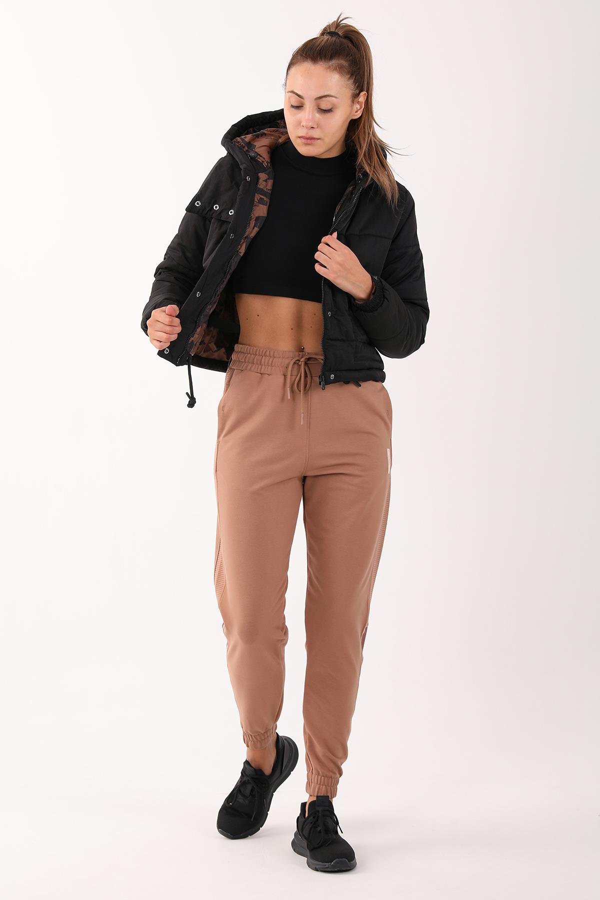 Maraton Sportswear Regular Kadın Kapşonlu  Uzun Kol Basic Mont 21288