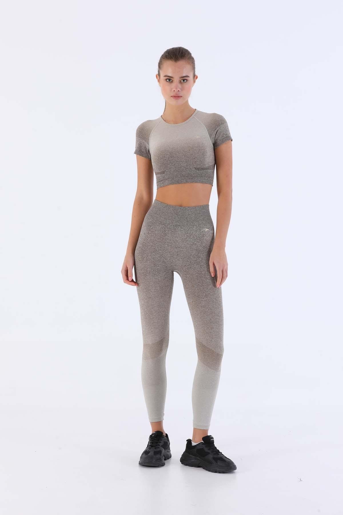 Maraton Sportswear SlimFit Kadın Bisiklet Yaka  Kısa Kol Basic Crop Top 811030