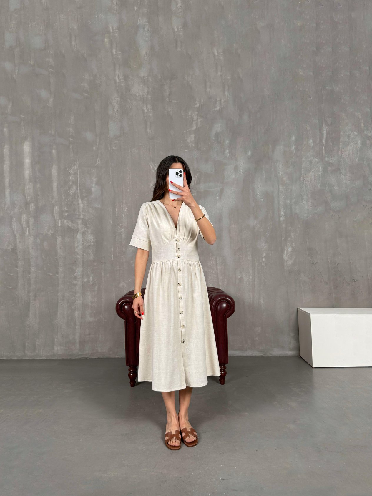 Taş V Yaka Düğmeli Keten Elbise Gaus00169GausDressesGU1001392