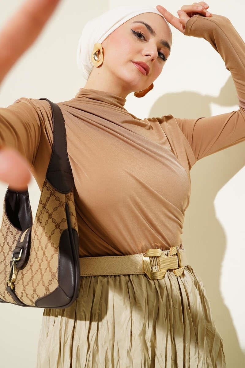 Balıkçı Yaka Yan Büzgülü Sandy Bluz Camel