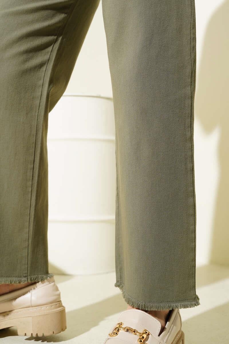 Bel Lastikli Püskül Paça Gabardin Pantolon Haki