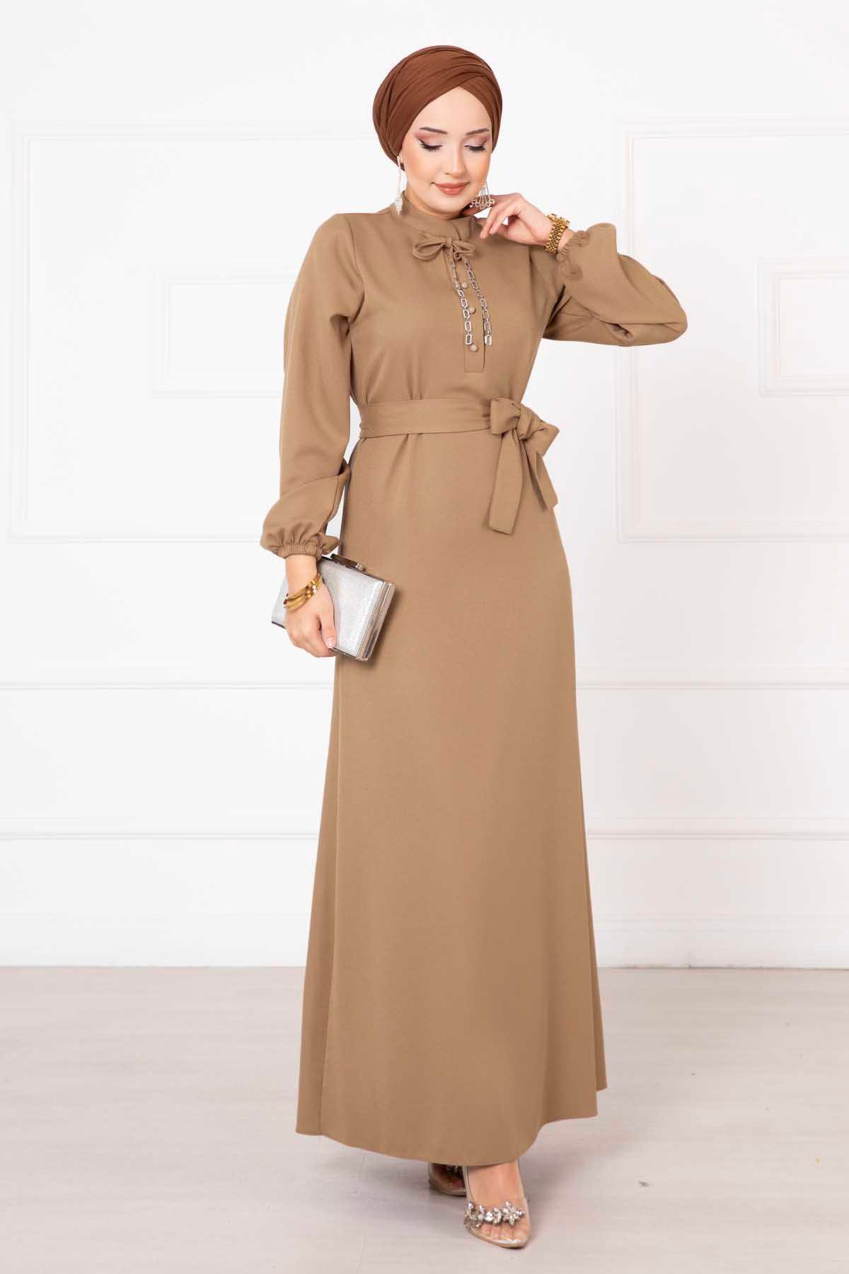 Düğme Detaylı Seyyar Kemerli Elbise Camel