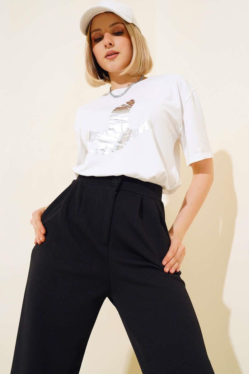 Kuş Baskılı T-Shirt Beyaz