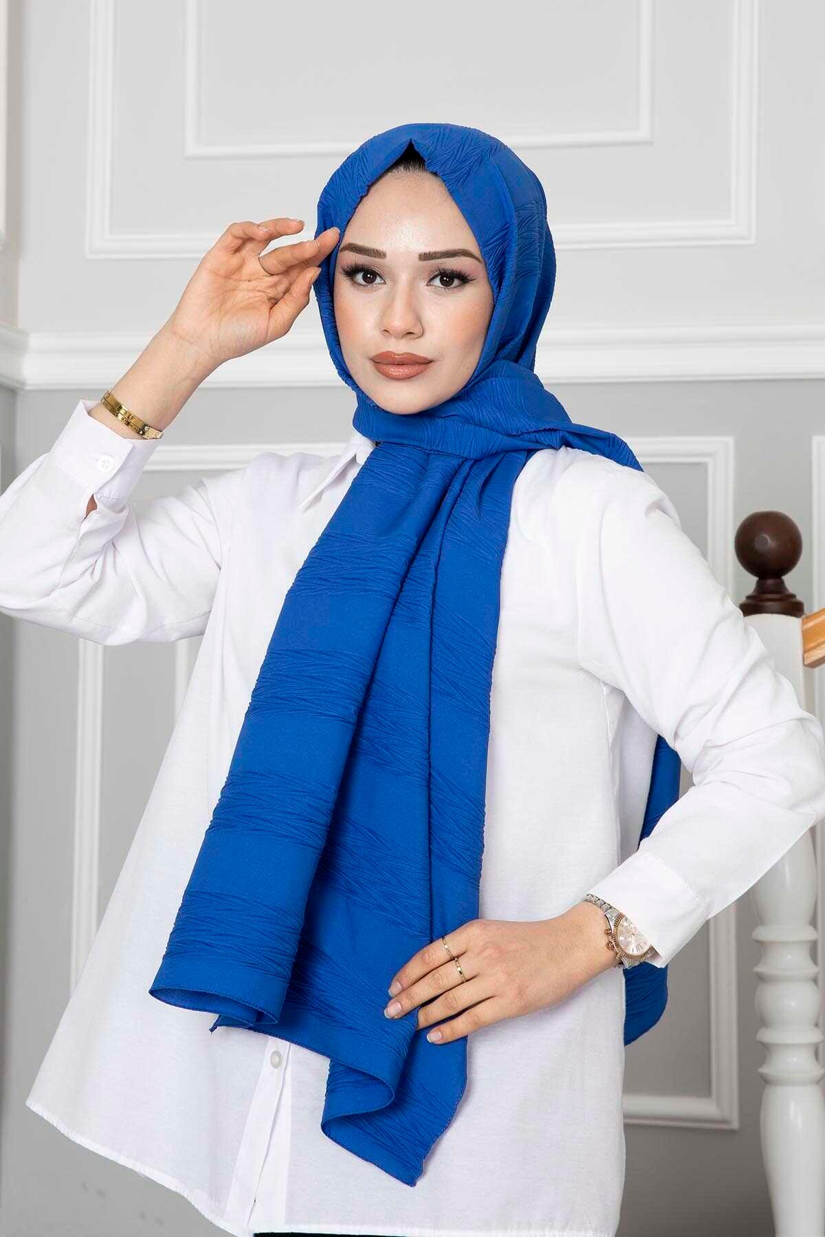 Piliseli Şal Saks