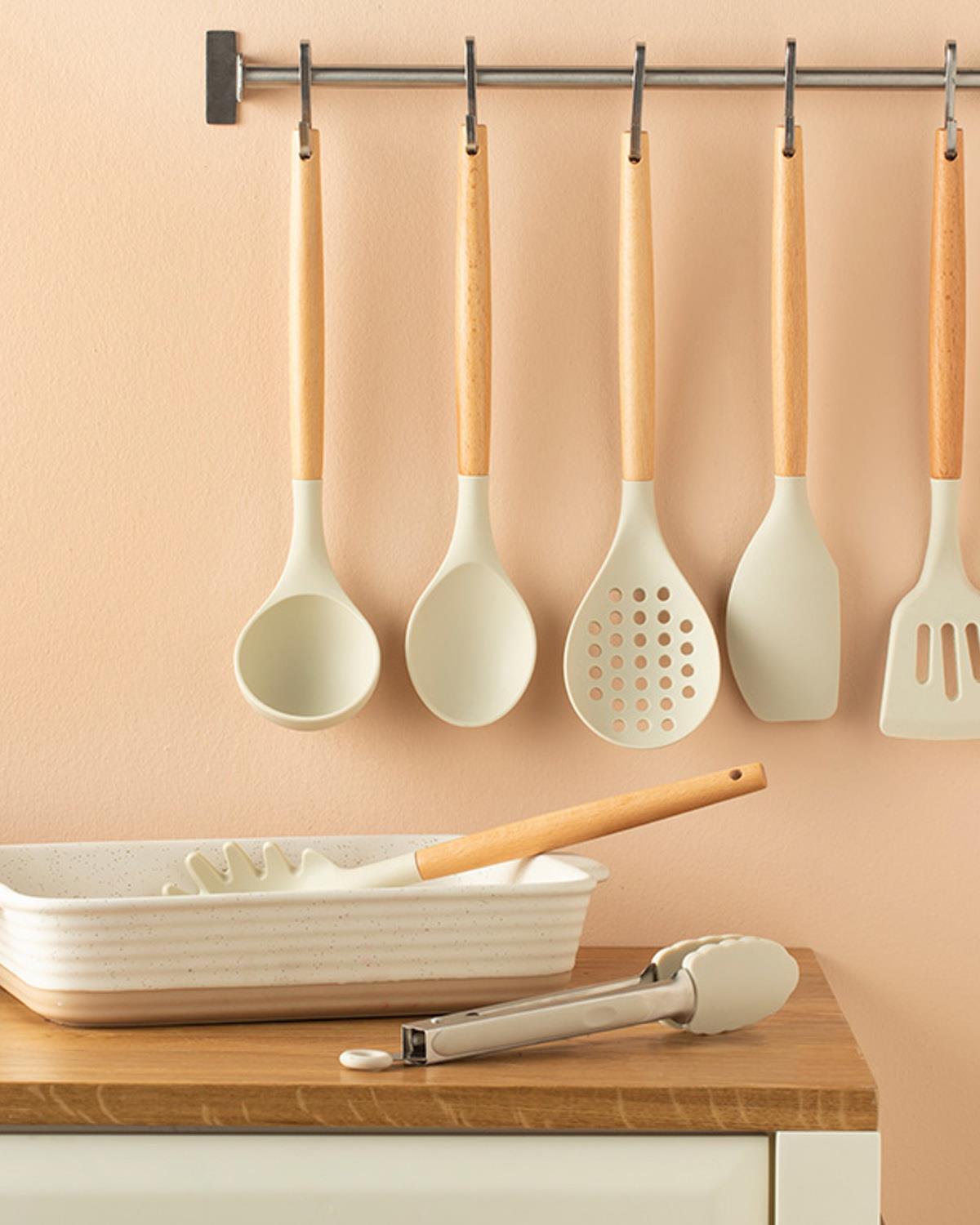 Liana Silicon Service Spoon 32 cm Cream