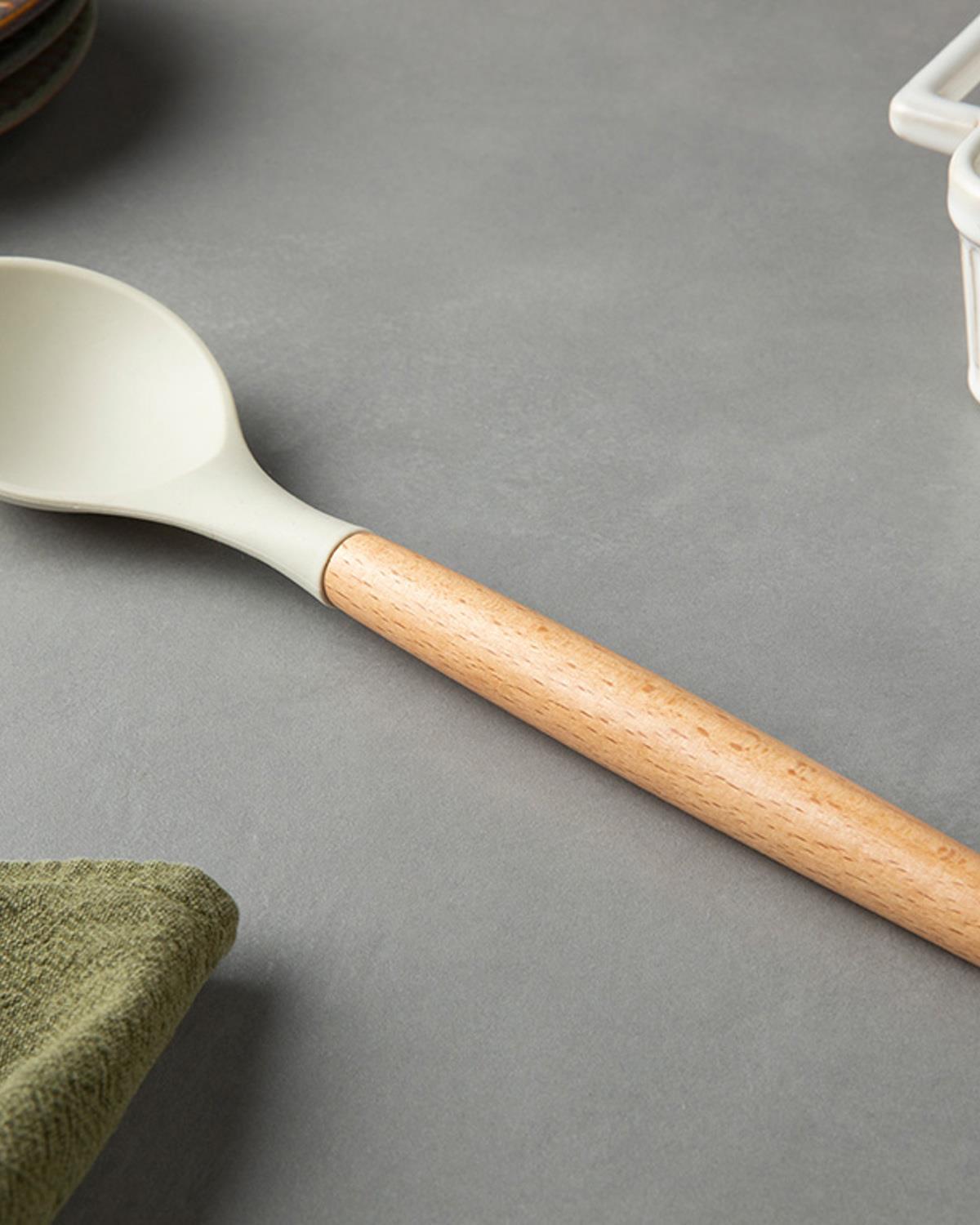 Liana Silicon Service Spoon 32 cm Cream