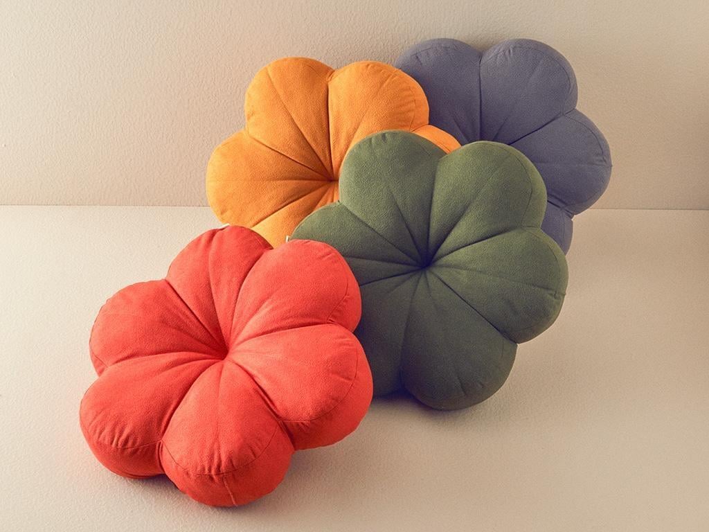 Pernă decorativă, Bloom, poliester, 40 cm, cărămiziu