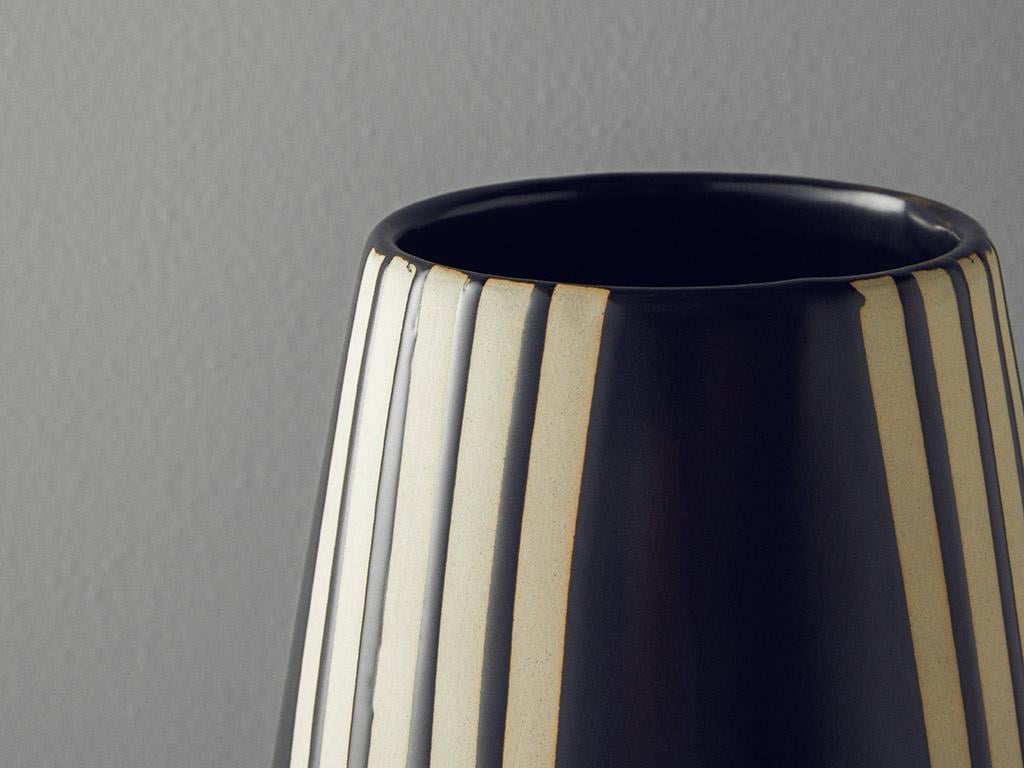 Stripy Silicone Vase Black