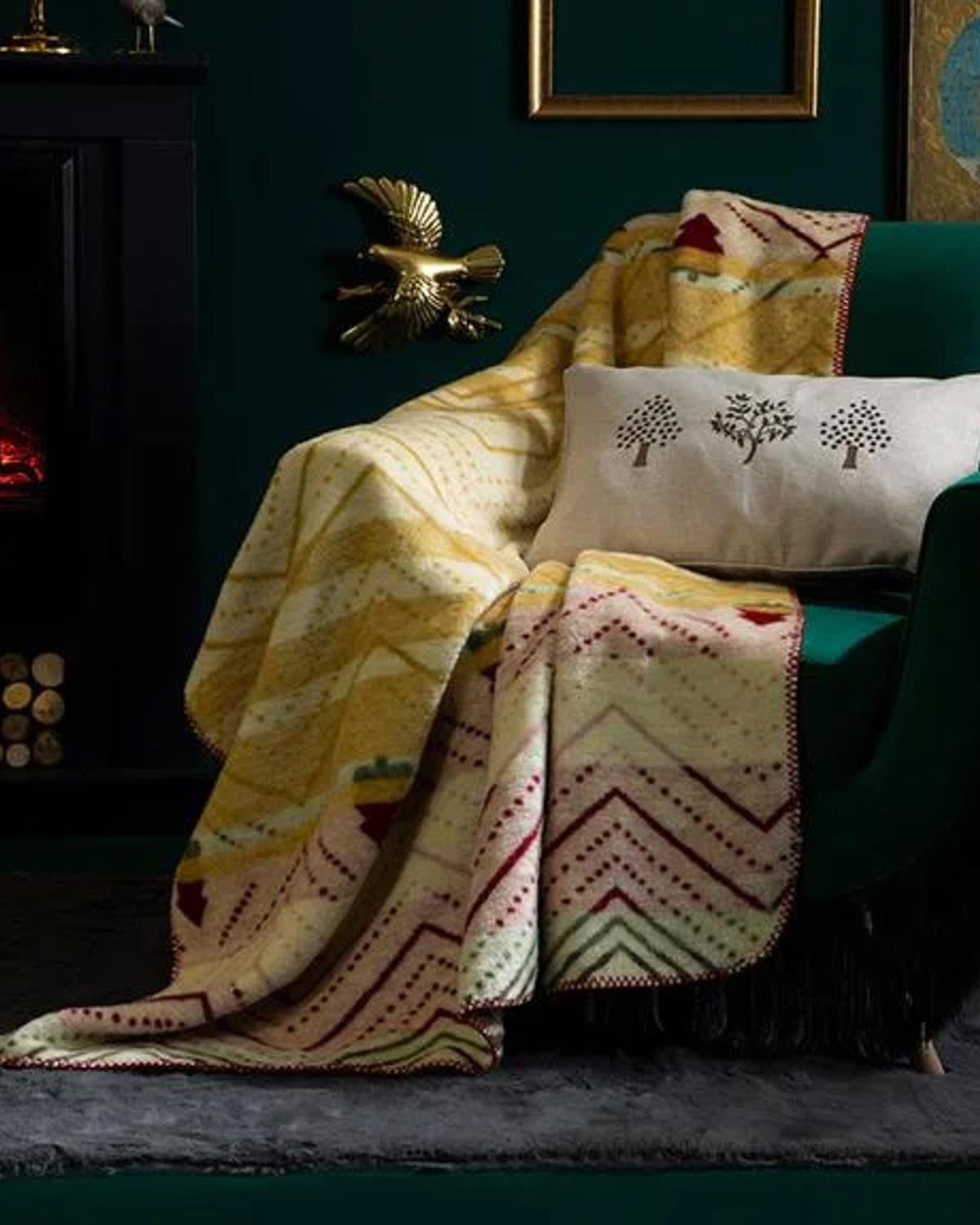 Acrylic Tv Blanket 130x170 cm Mustard