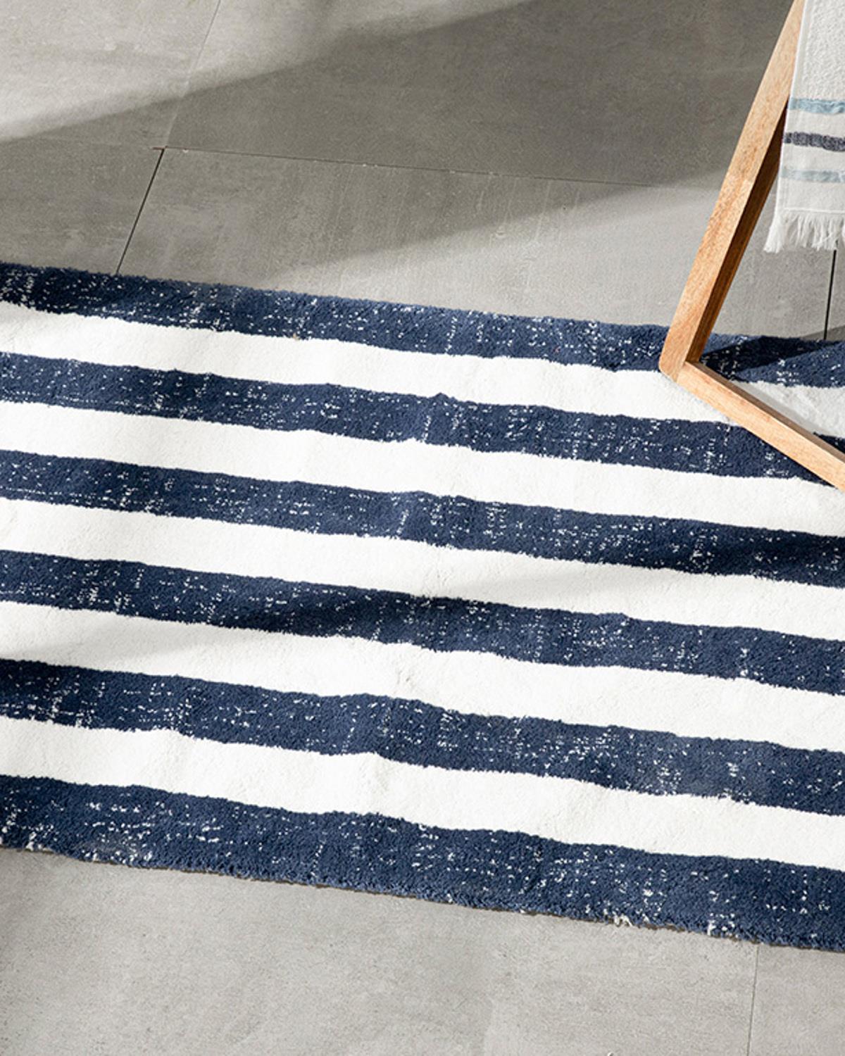 Bold Stripe Striped Cotton Bathroom Mat 60x90 cm Navy Blue - Ecru