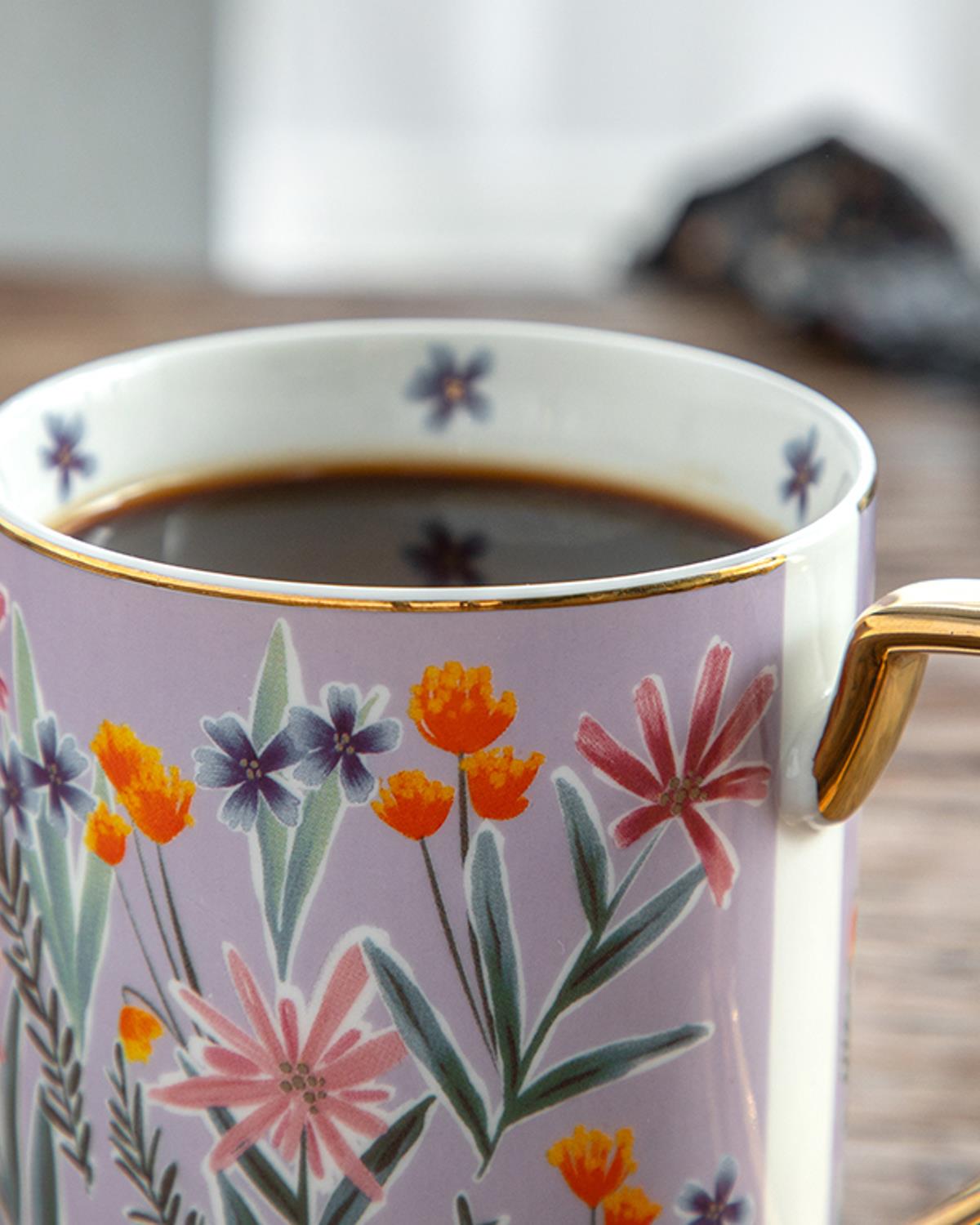 Flower Time New Bone China Cup 350 ml Lilac.