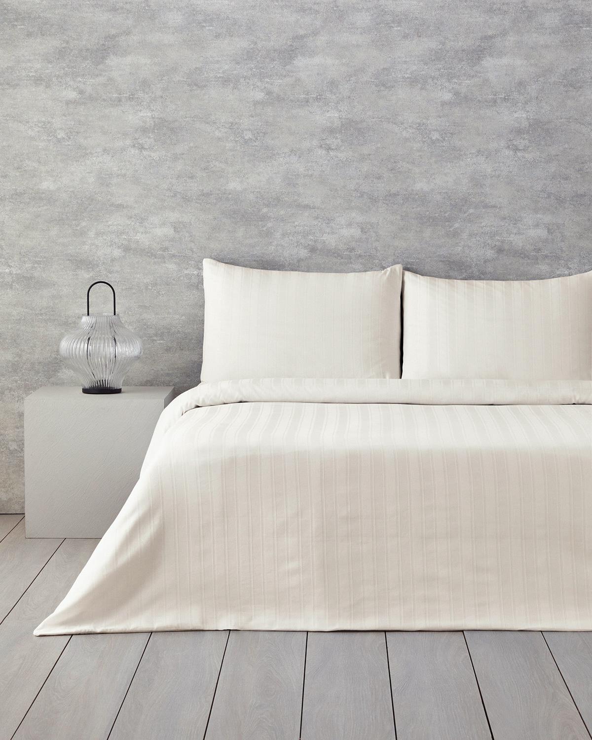 Lior Jacquard Striped Cotton Satin King Size Duvet Cover Set 240x220 cm Ivory