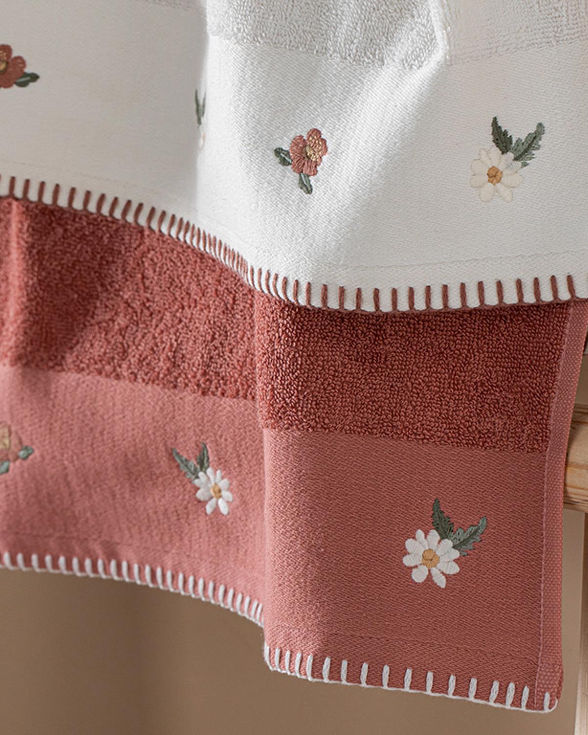 Lorea Cotton Embroidered Double Face Towel Set 50x70 cm Ecru - Dusty Rose