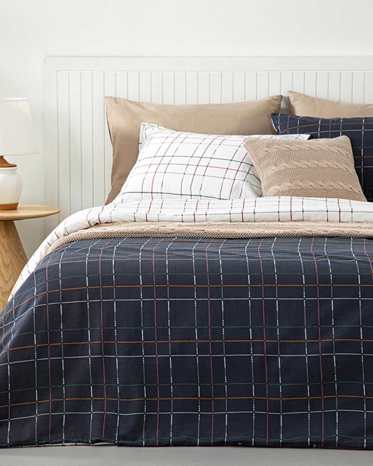Modern Plaid Cottony Double Person Duvet Cover Set Pack 200x220 cm Gray