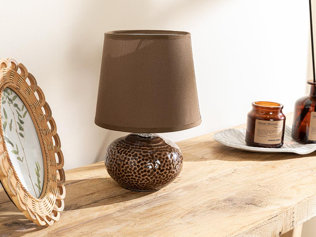 Odes Table Lamp 14x14x22,5 cm Light Brown.