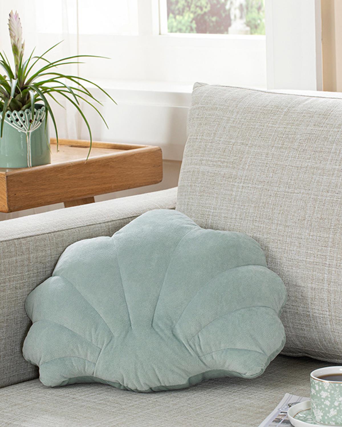Shell Velvet Decorative Cushion 38x45 cm Sea Green