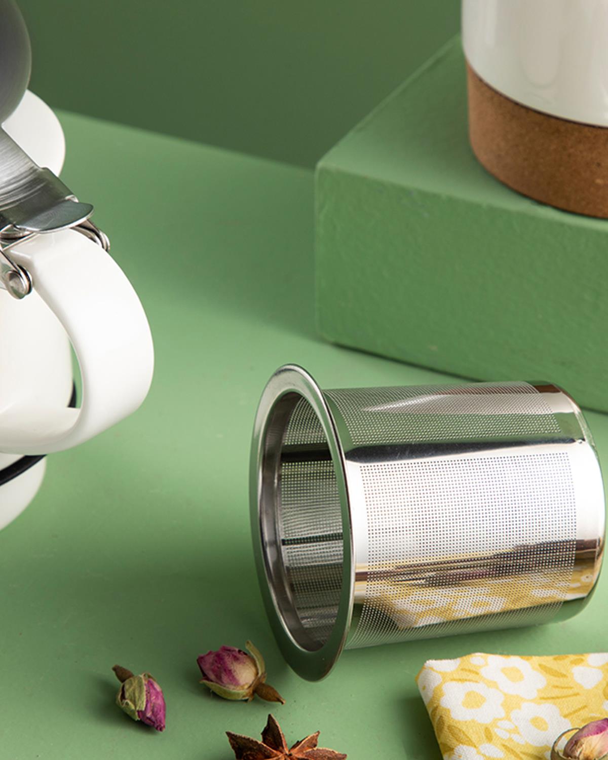 Simple Elegant Porcelain Pot Set 400 ml + 320 ml White
