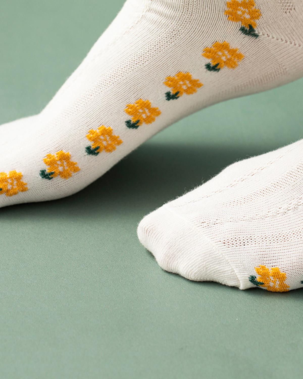 Small Flowers Cotton Women Long Length Sock 36-40 Yellow