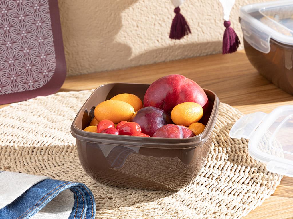 Stella Plastic Square Storage Box 900 ml Brown