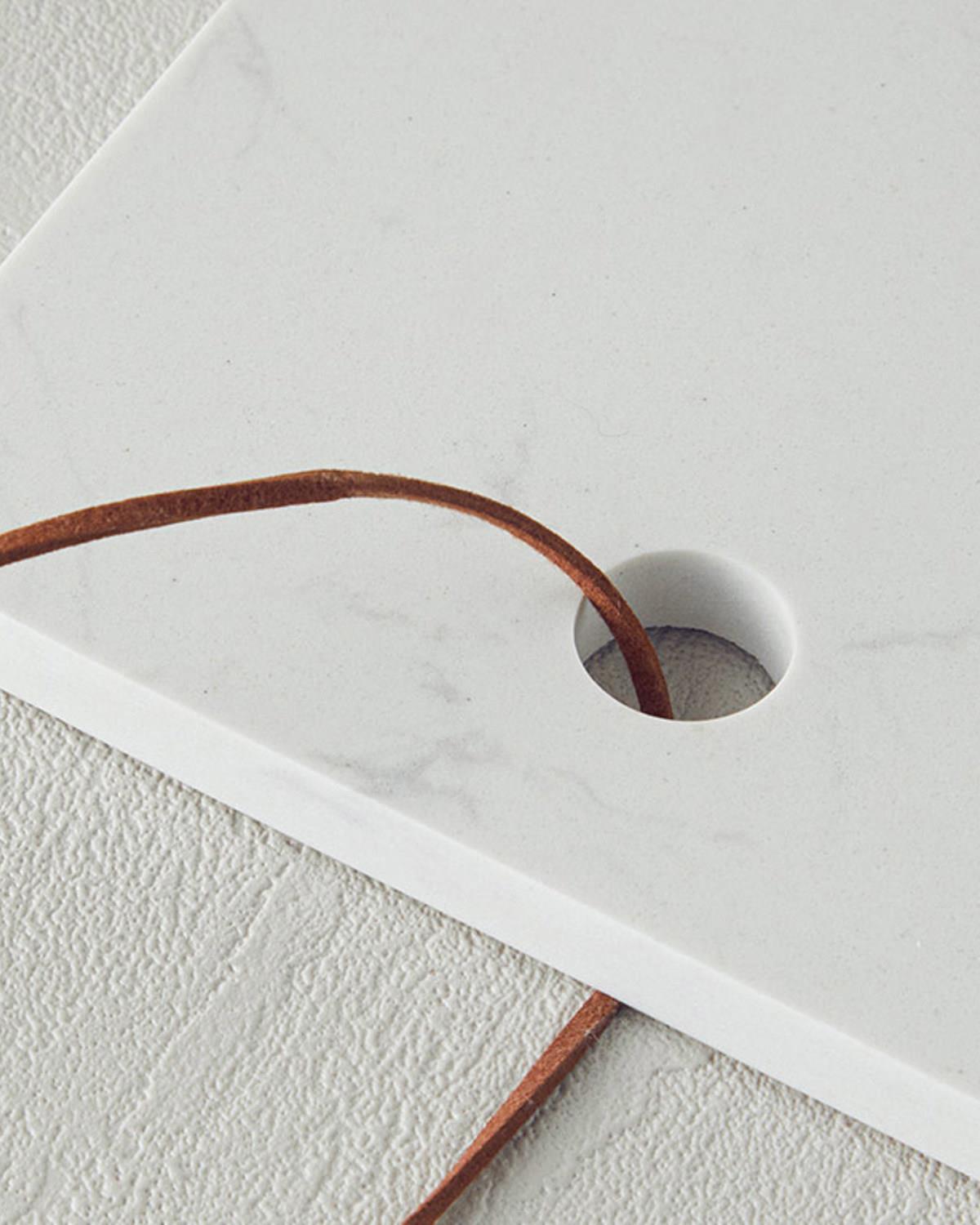 Vera Marble Presentation Board 36x15 cm White
