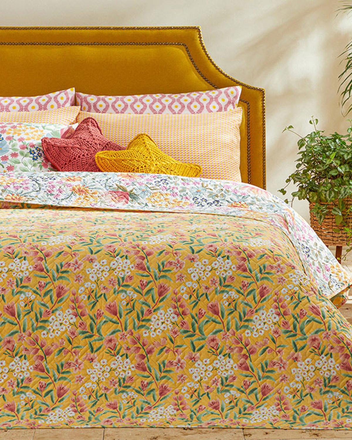 Water Lily Double Person Multi-Purposed Quilt 200x220 cm Yellow