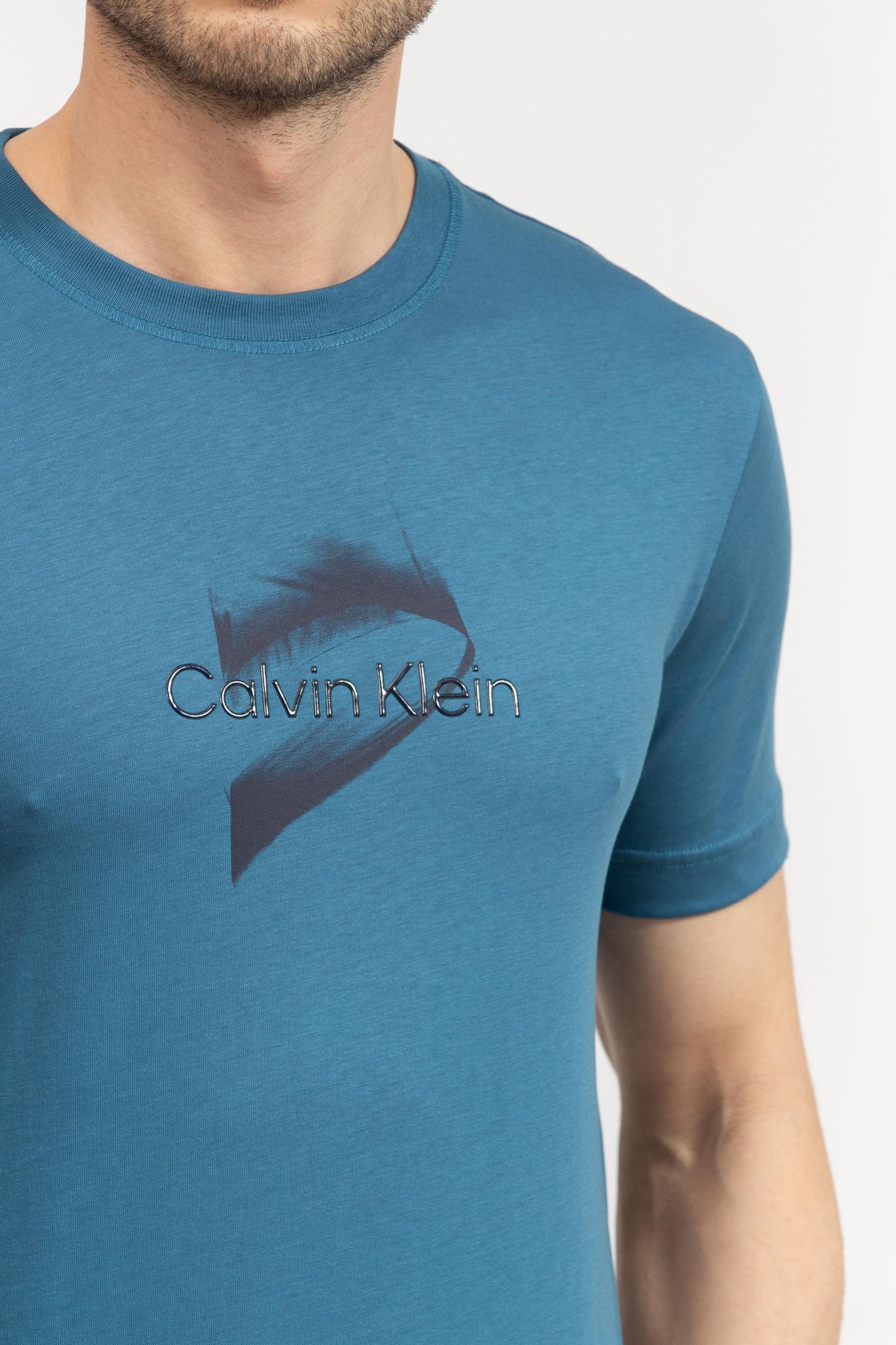 calvin-klein-erkek-bisiklet-yaka-t-shi--93e1f.jpg