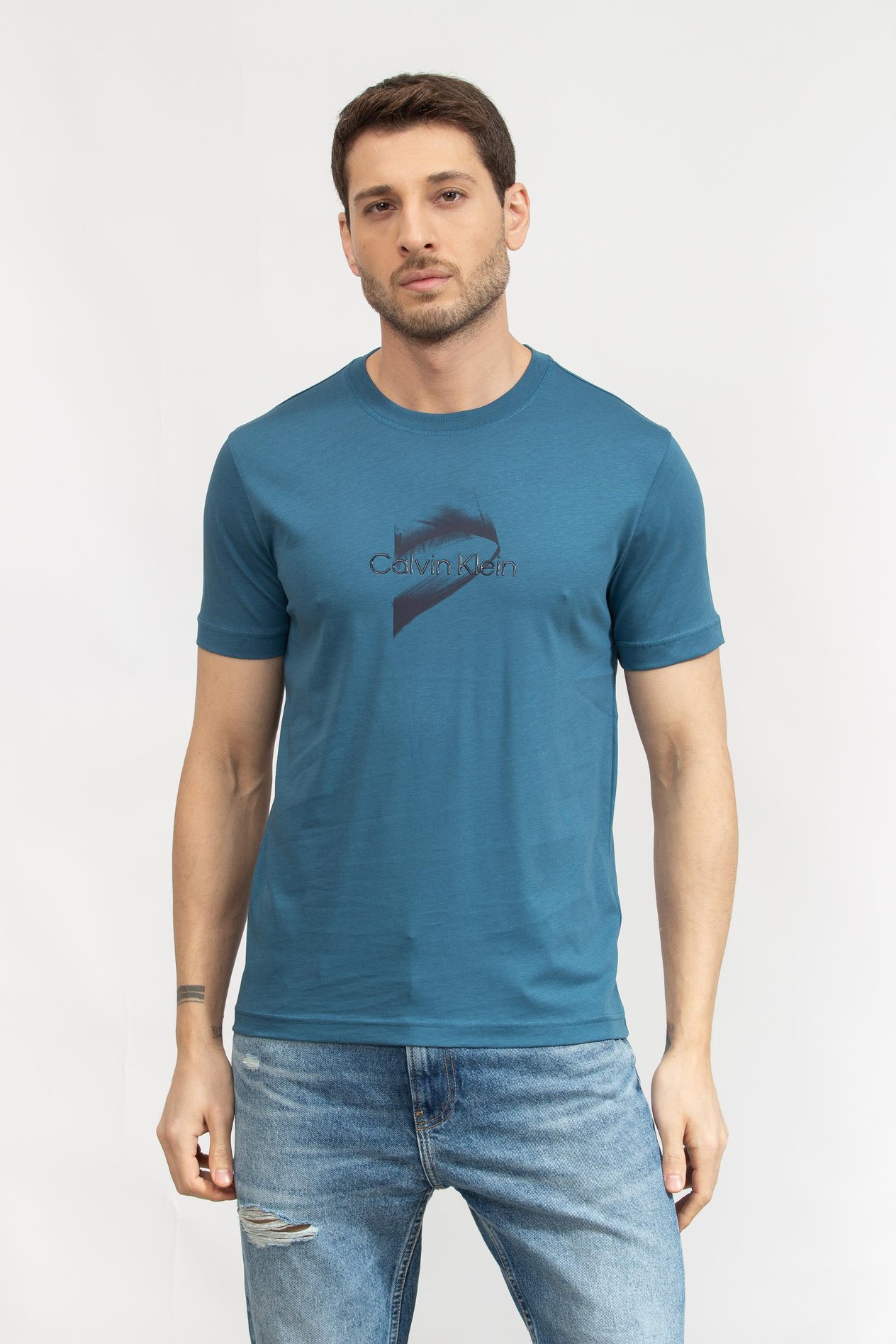 calvin-klein-erkek-bisiklet-yaka-t-shi-4627bb.jpg