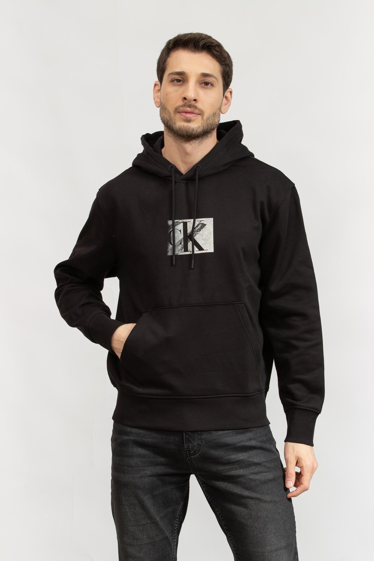 calvin-klein-erkek-kapusonlu-sweatshir-978-45.jpg