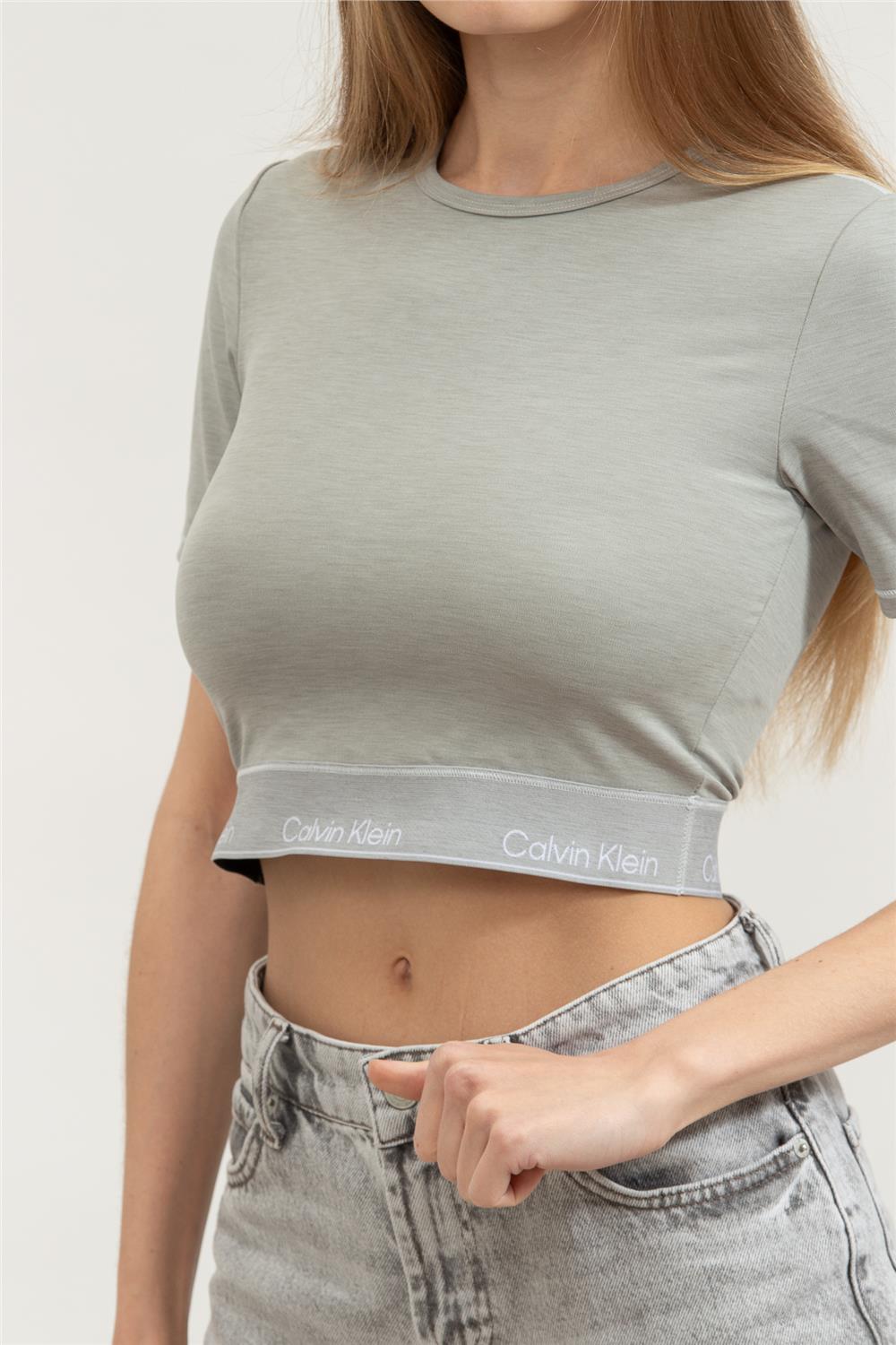 Calvin Klein Kadın Bisiklet Yaka T-Shirt