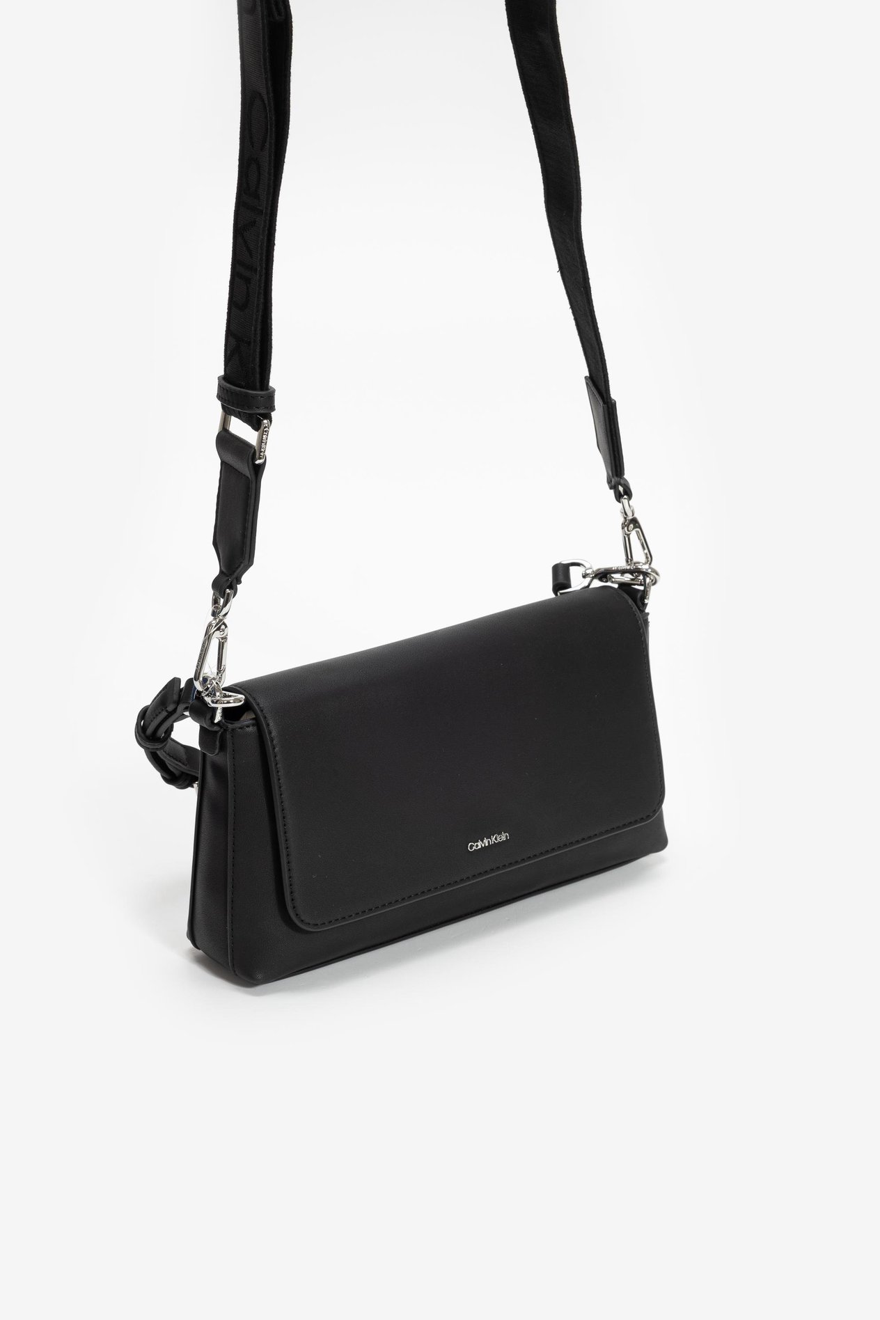 calvin-klein-kadin-omuz-cantasi-f-a8af.jpg