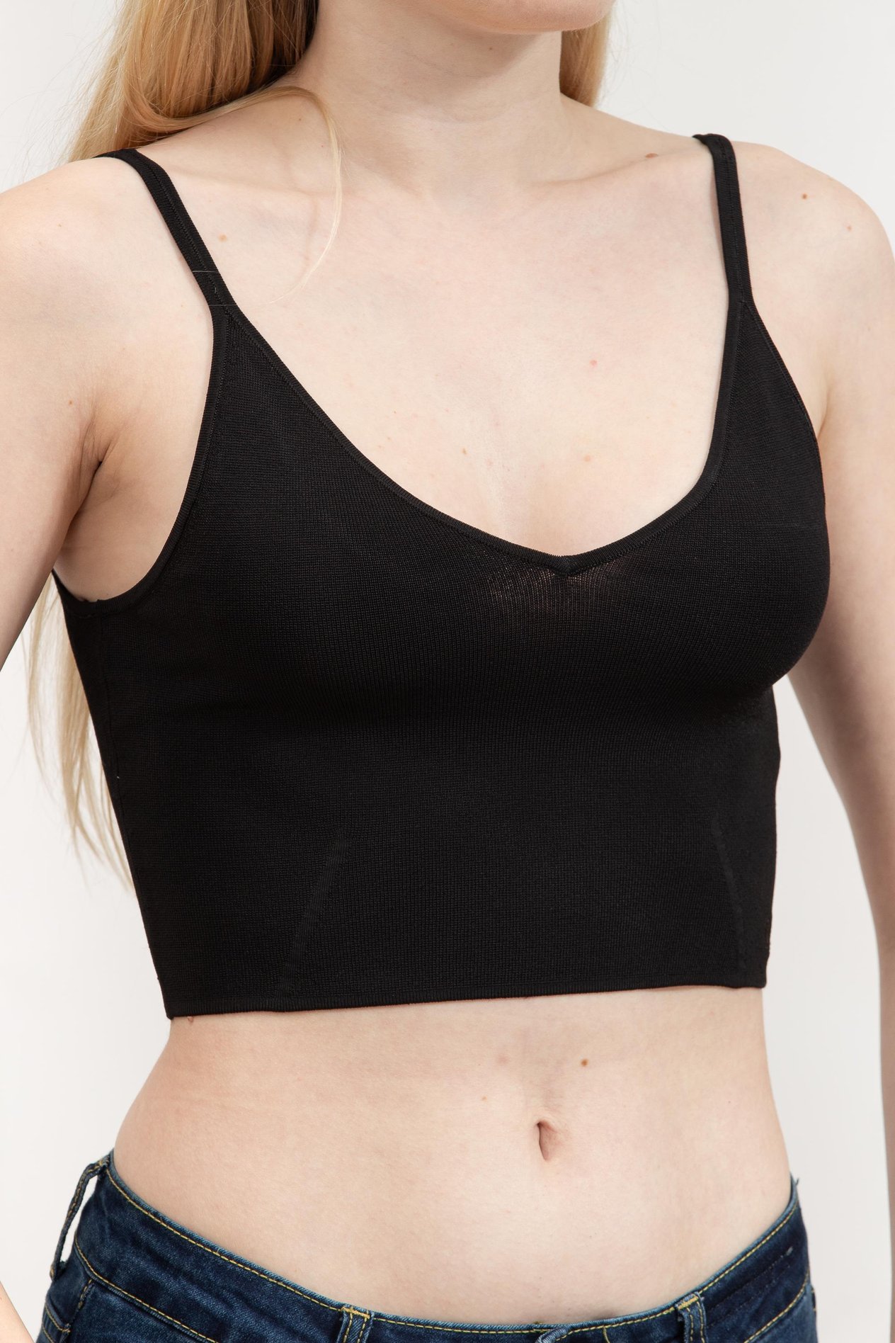 calvin-klein-kadin-sporcu-sutyen--4eca-.jpg