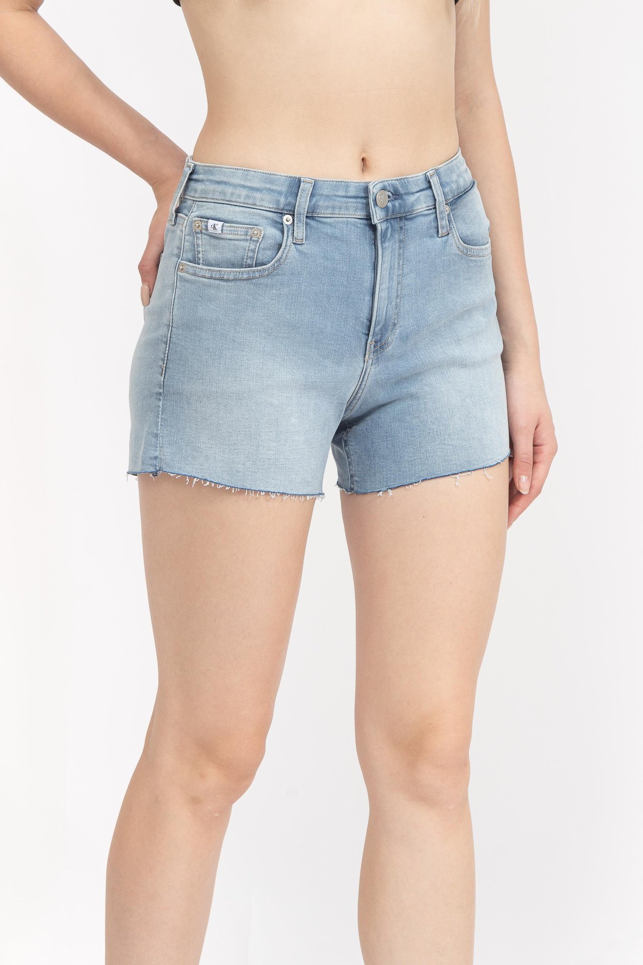 Calvin Klein Mid Rise Kadın Jean Şort