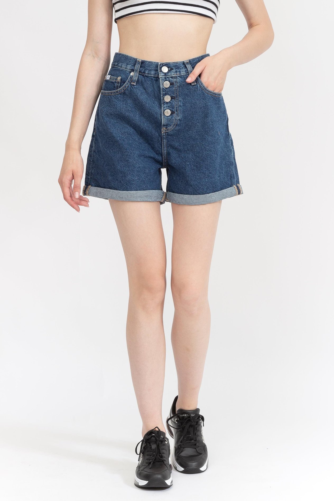 Calvin Klein Mom Kadın Jean Şort