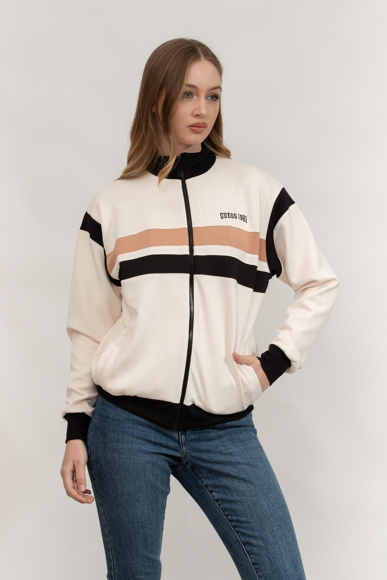 guess-kadin-fermuarli-sweatshirt-0355ef.jpg